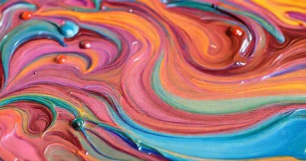 Pintura Sem Lágrimas: Zero Gotas na Superfície Colorida