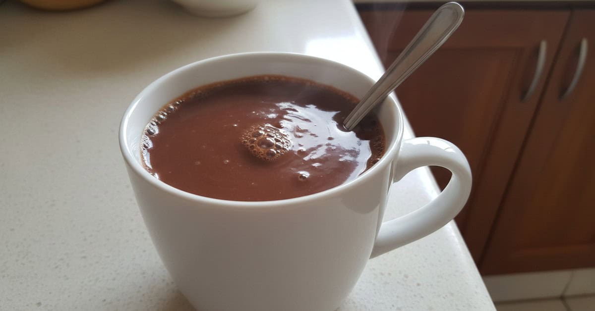 Leia mais sobre o artigo Achocolatado Cor de Amor: Beterraba & Cacau para Crianças