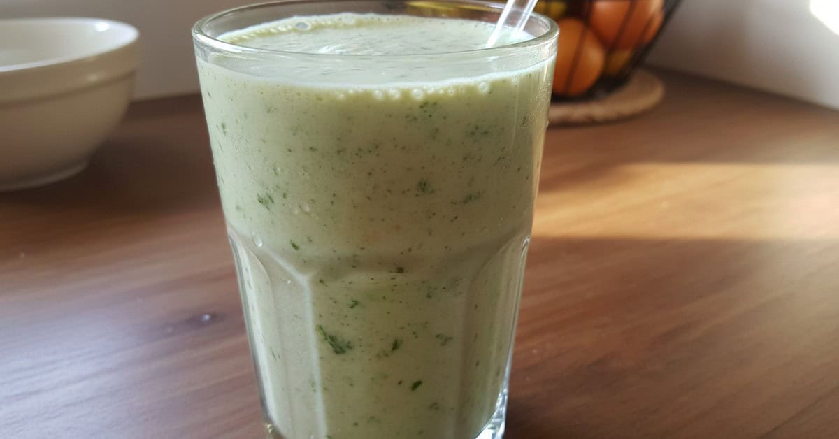 Leia mais sobre o artigo Shake Verde Força: Proteína Plant & Chocolate