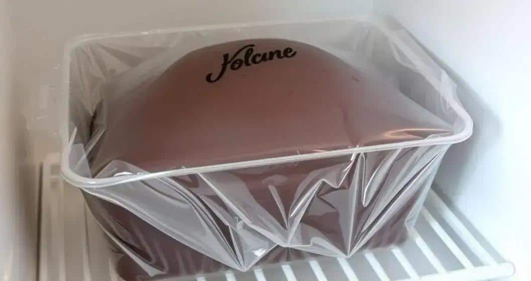 Como Armazenar Corretamente o Bolo Vulcão Como Armazenar Corretamente o Bolo Vulcão