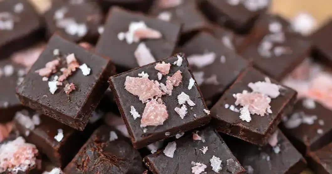 Benefícios do Sal Rosa do Himalaia no Chocolate